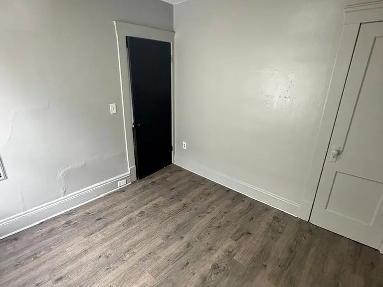 9529 Mount Auburn Ave — Photo 18