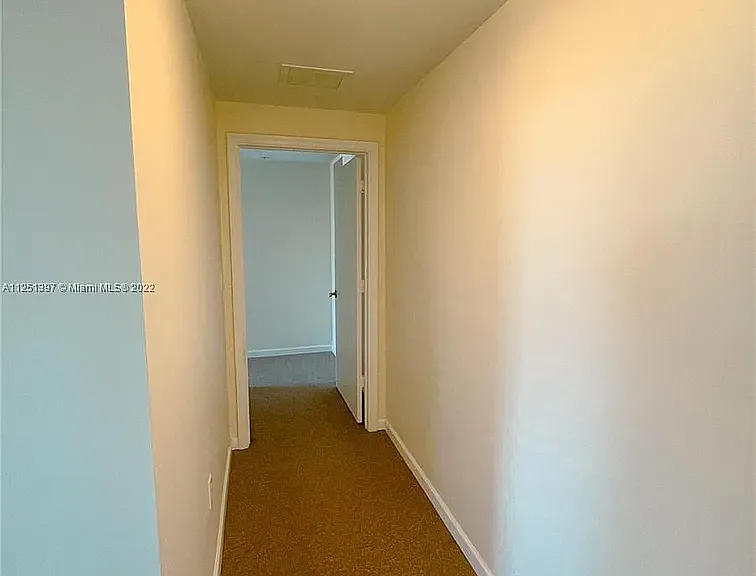 3339 Virginia St #320 — Photo 12