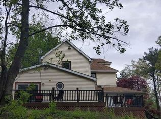 26 Mine Hill Rd, Hackettstown, NJ 07840