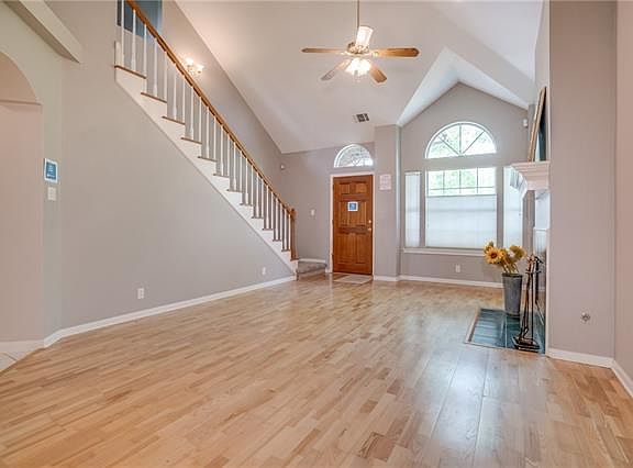 2nd image of 11913 Sky West Dr