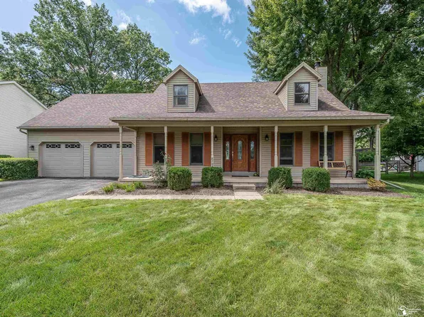 8797 Tamarack St, Temperance, MI 48182