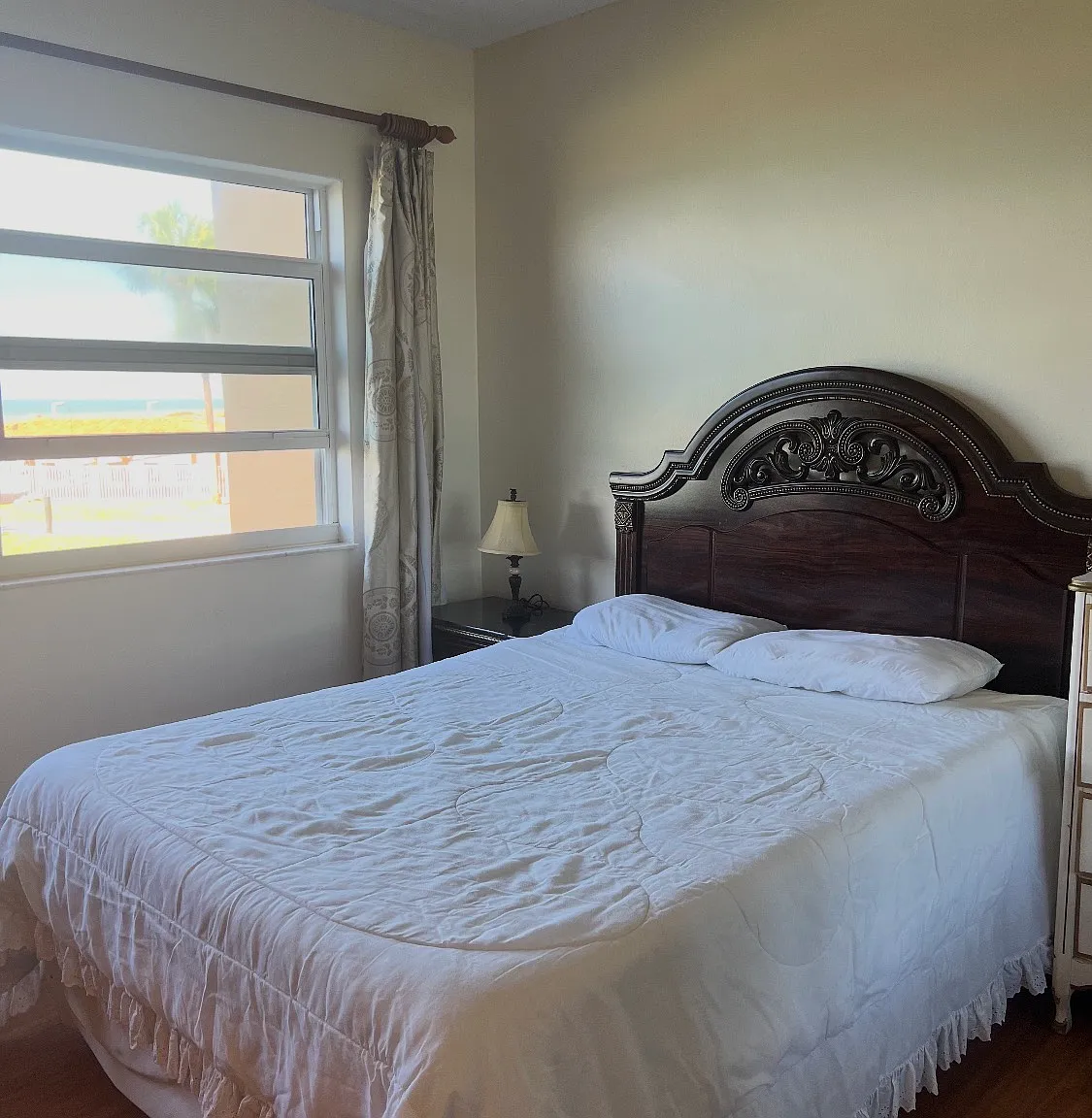1 bed, 800 sqft, $3,000 — Photo 2