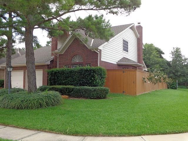1st image of 7555 Basswood Forest Ct