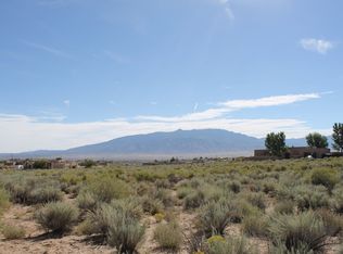 1398 43rd St NE, Rio Rancho, NM 87144
