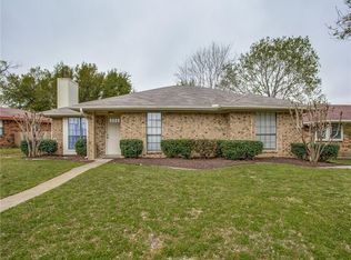 6313 Leasa Ct, Sachse, TX 75048