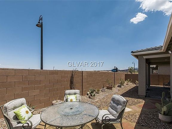 NO homes behind! Beautiful mountain views!