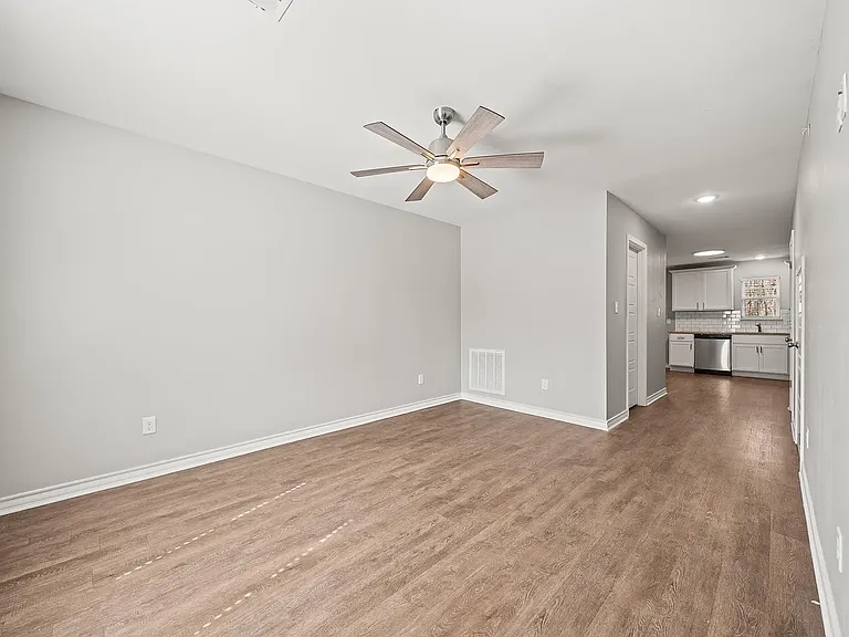 Springwood Townhomes — Photo 10