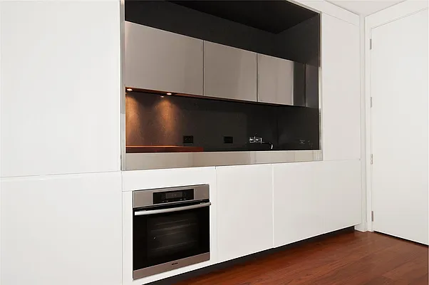 Rented by Douglas Elliman | media 22