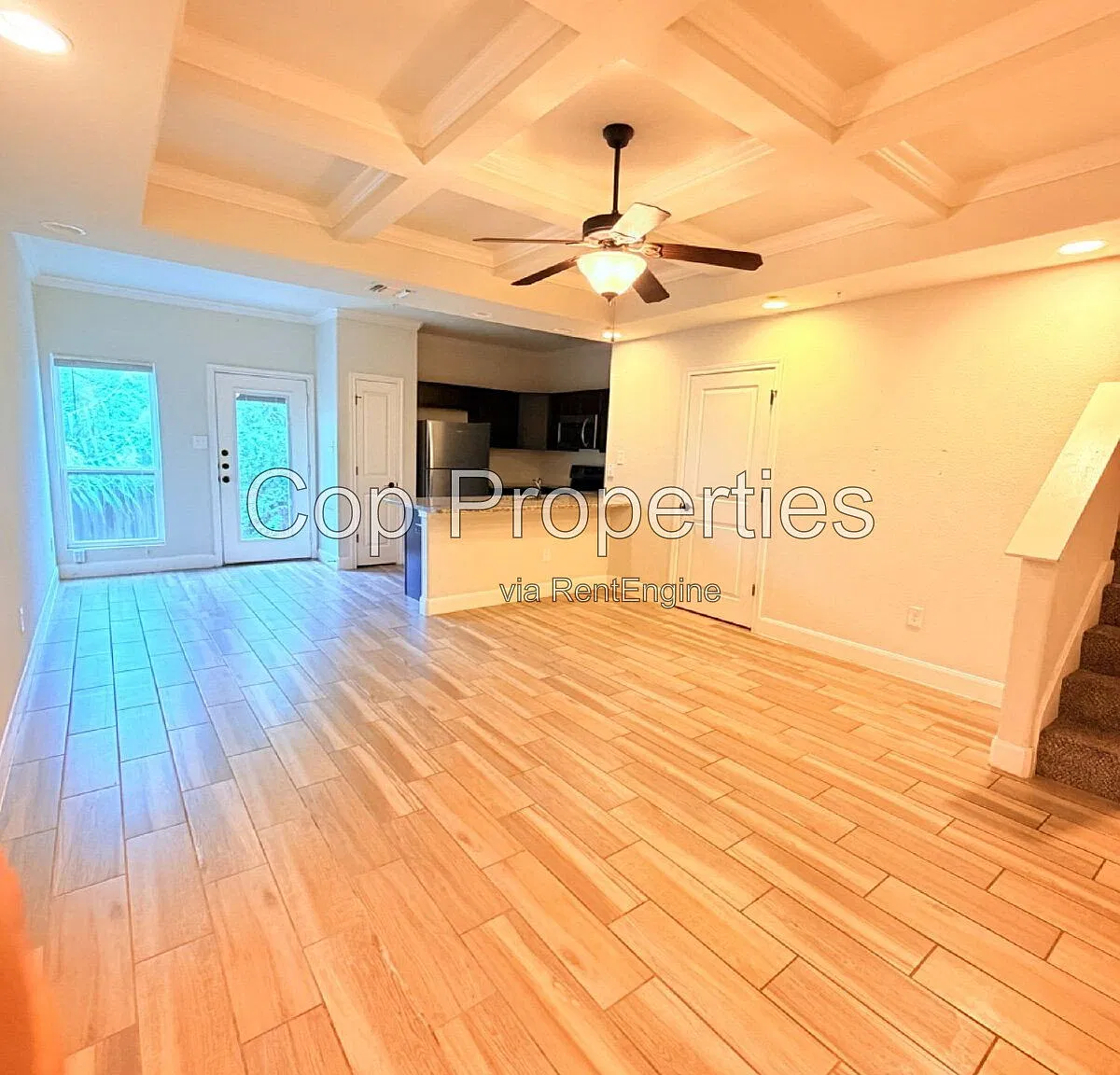 3 bed, 2.0 bath, 1260 sqft, $1,295 — Photo 4