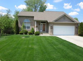 913 Red Oak Ct, Tecumseh, MI 49286