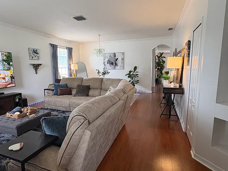 5909 Plummer Slade Ct — Photo 6