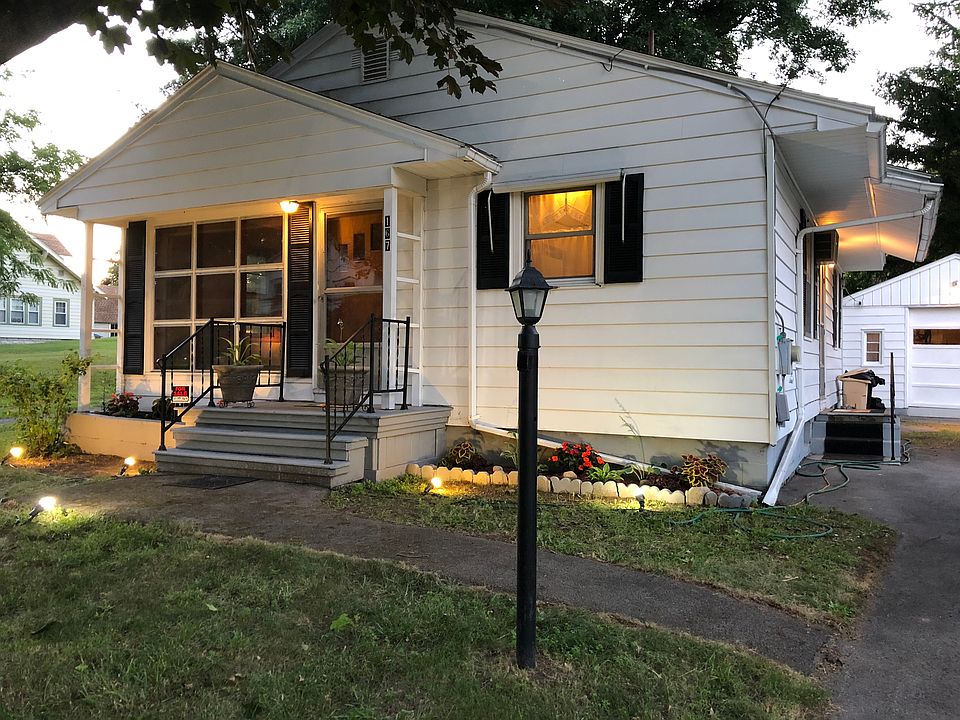 Come See This Beautiful Home