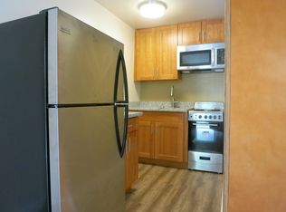 5620 University Way NE APT 11, Seattle, WA 98105