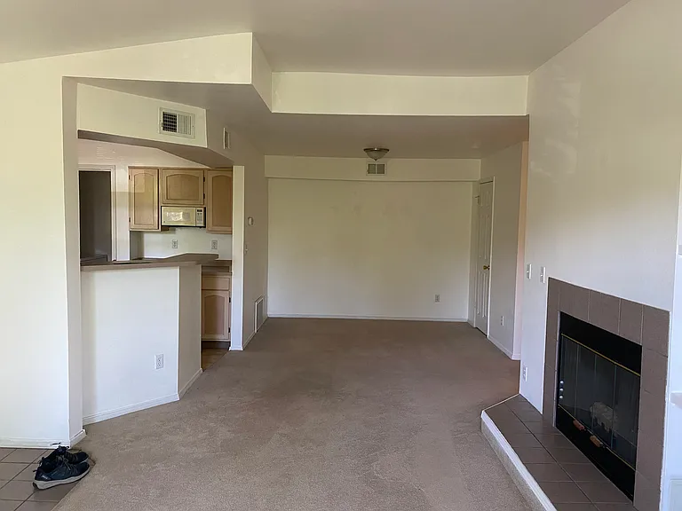 740 Copper Ln #201 — Photo 3