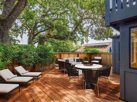 4th image of 11 Quail Court