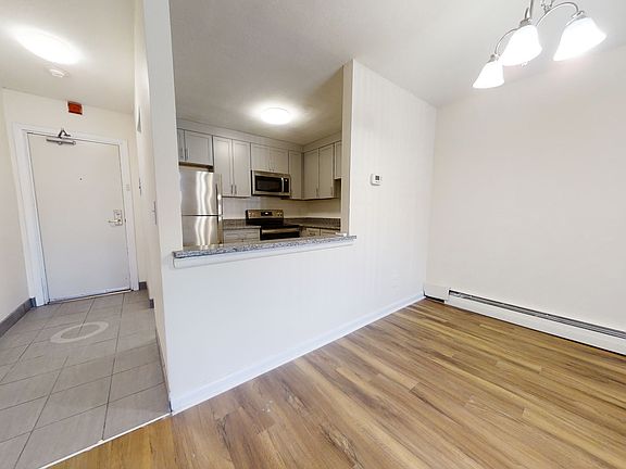2nd image of 24 Whites Ave APT 35