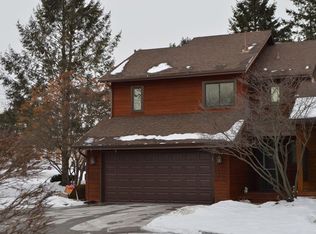 1138 42nd St, West Des Moines, IA 50266