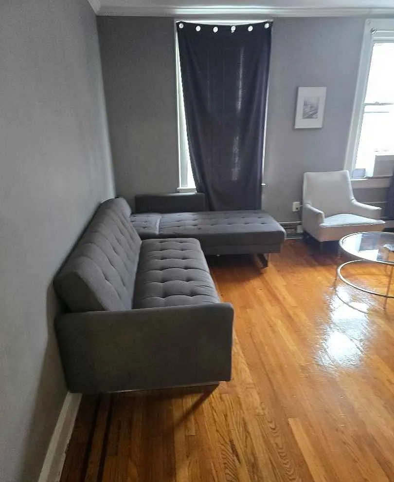 2 bed, 1000 sqft, $3,500 — Photo 4