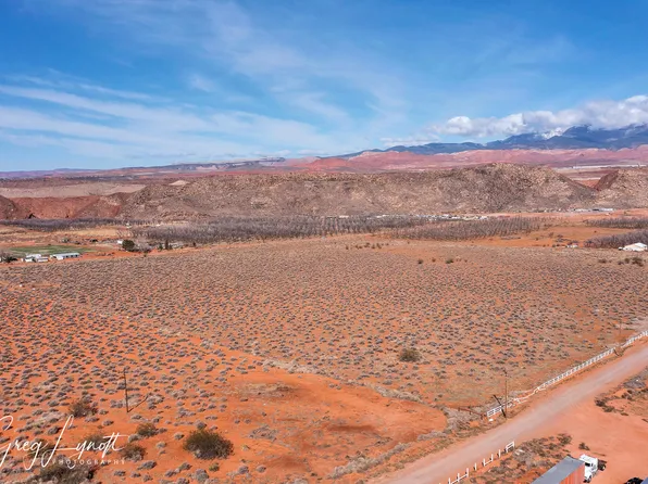 S Turf Sod Rd, Hurricane, UT 84737