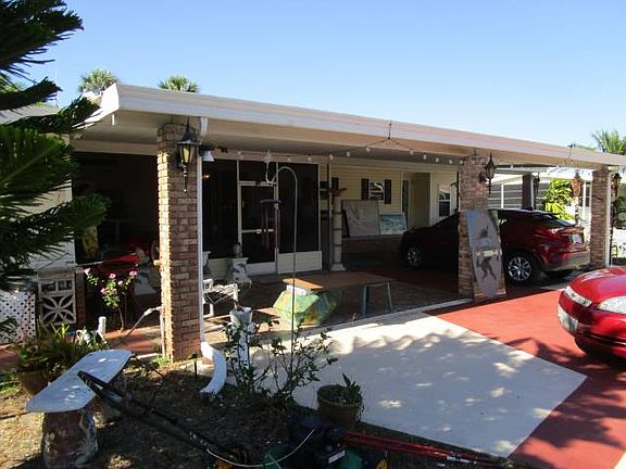 2nd image of 189 Caviller Ct