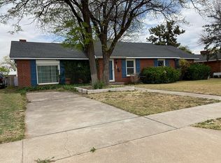 1404 N Avenue F, Denver City, TX 79323
