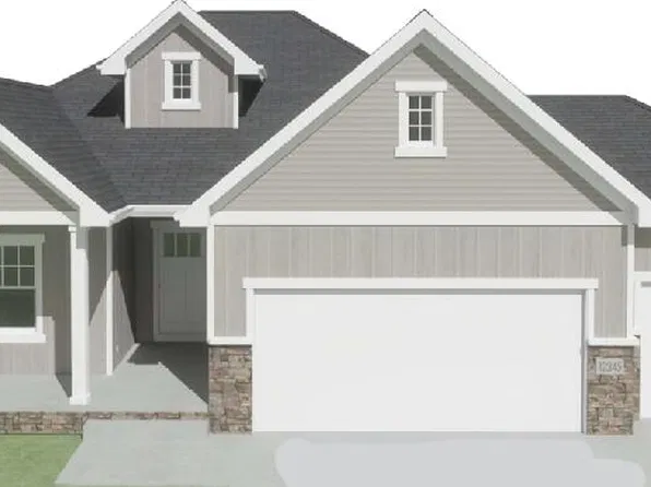 1842 Blackthorn St, Council Bluffs, IA 51503