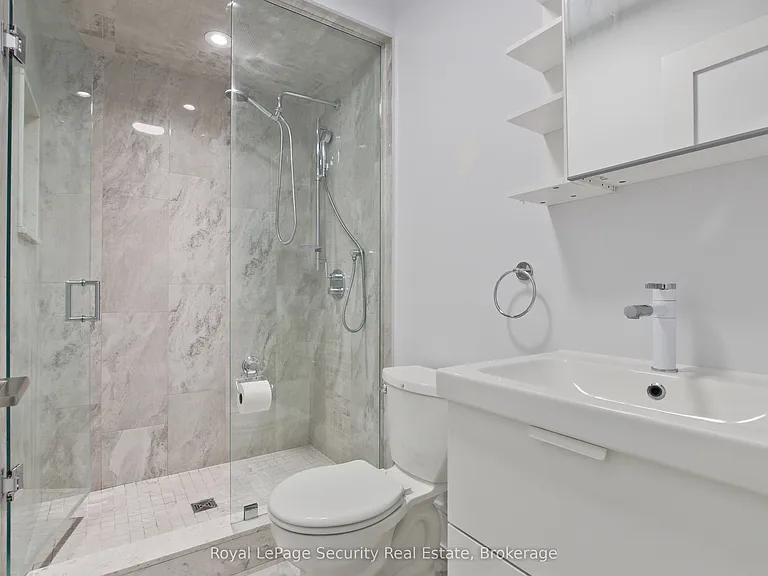 318 Boon Ave — Photo 10
