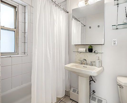5th image of 16 W 16th St APT 5NS