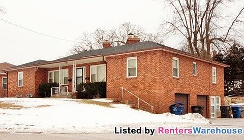 2nd image of 425 44th St