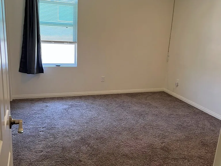 20733 Bison Mesa Rd — Photo 17