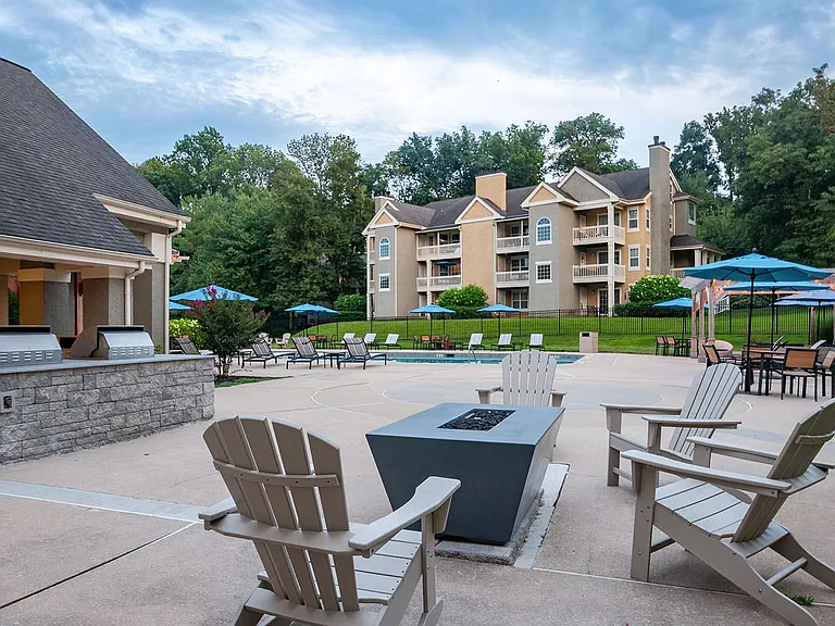 Madison Glen Mills — Photo 17