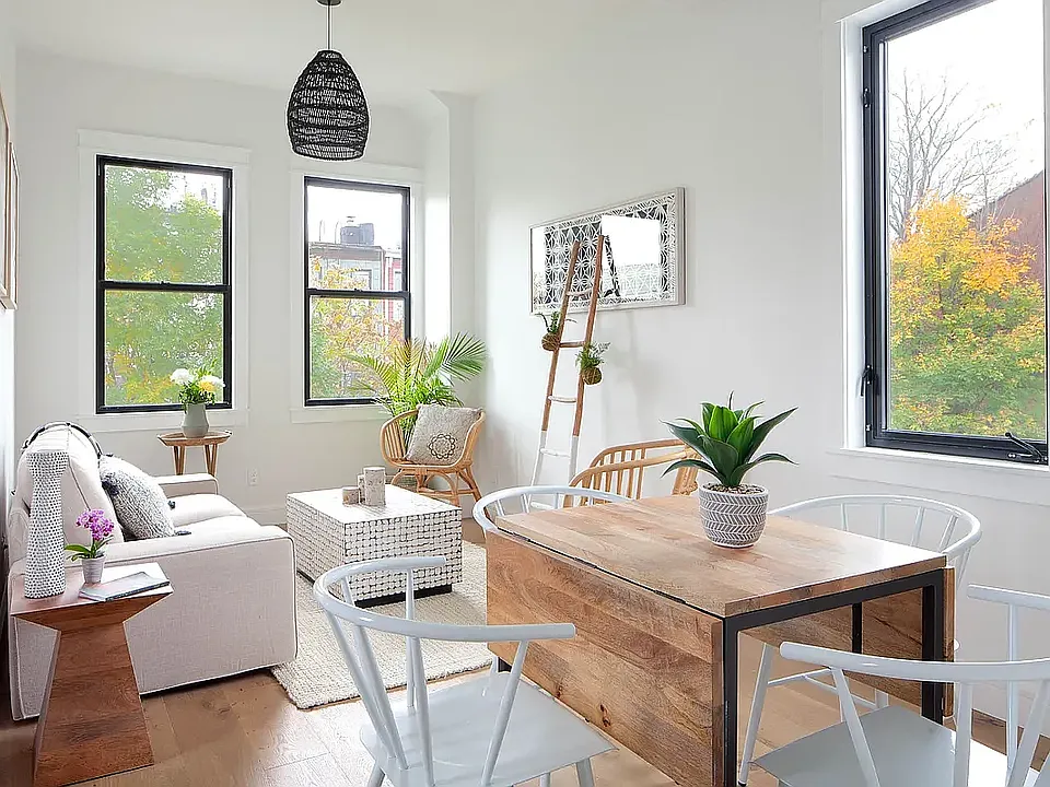 1370 Greene Ave #3R