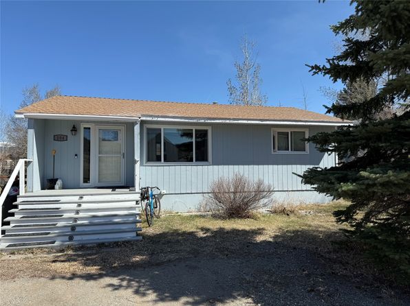 104 N Cleveland St, Boulder, MT 59632
