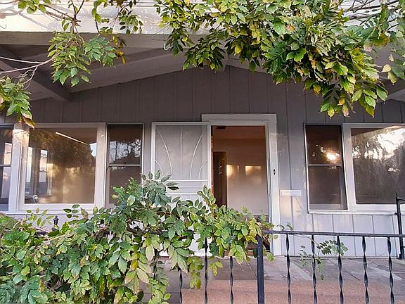 Front porch and entryway