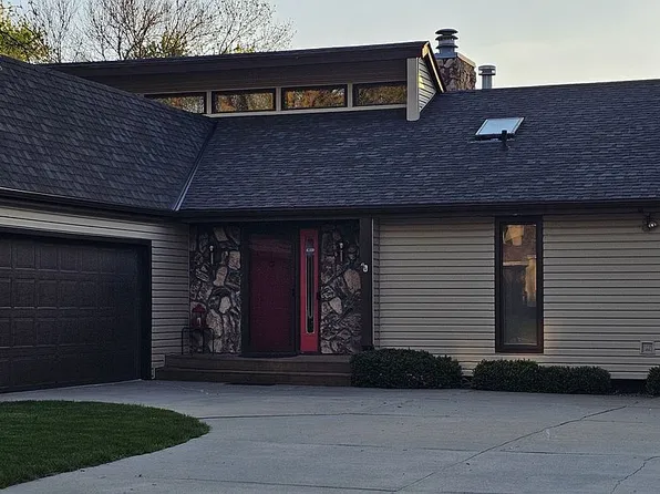 3421 S 76th St, Lincoln, NE 68506