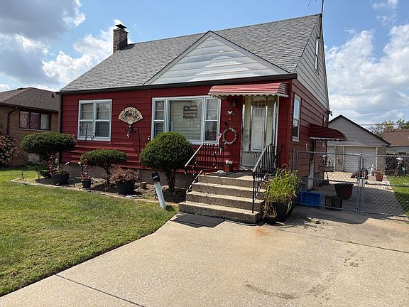 2nd image of 3824 Cameron Ave