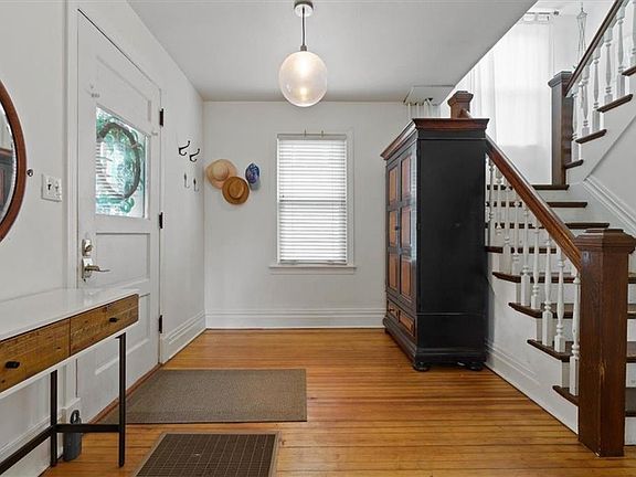 4th image of 4153 McGee St
