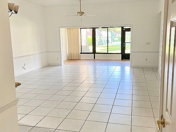 5th image of 7702 Sundial Ln