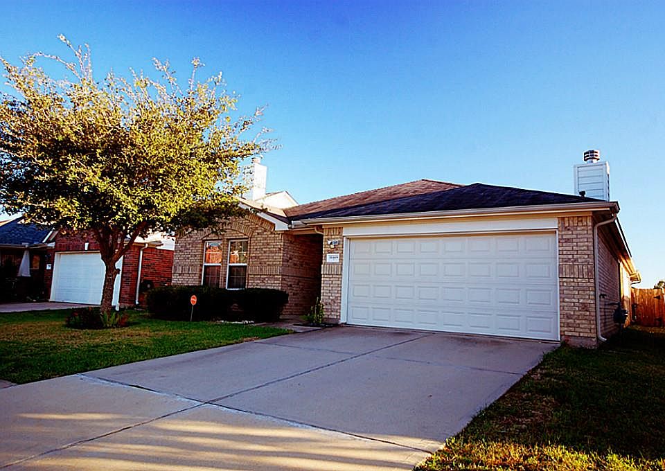 1st image of 21619 Britton Hill Way