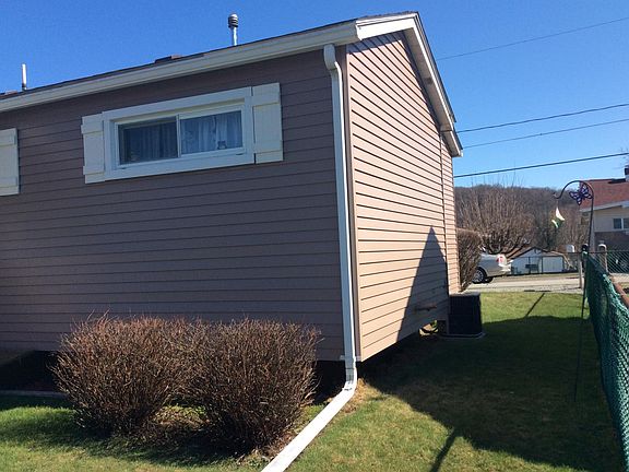5th image of 314 Kertis Ave