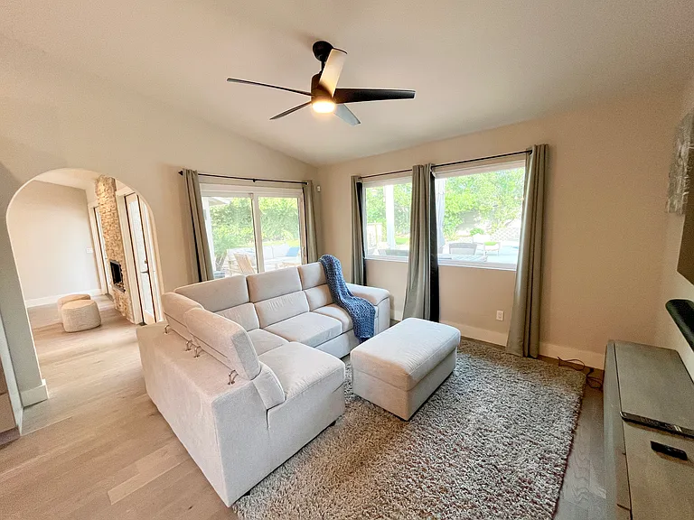 39866 Newcastle Dr — Photo 14