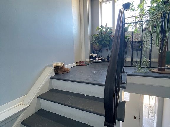 5th image of 1553 Balmoral Ave #1553