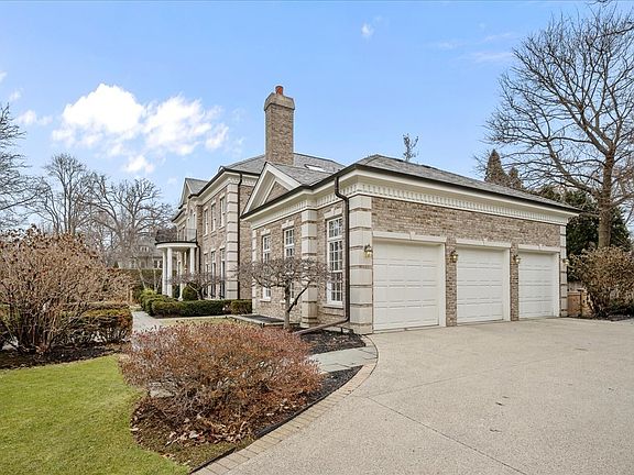 5th image of 338 Kenilworth Ave