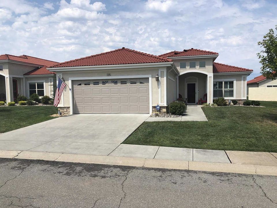 1st image of 135 Siena Blvd