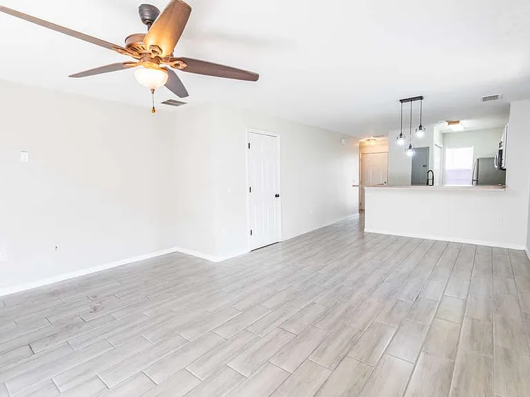 141 Jones Ln #A — Photo 4