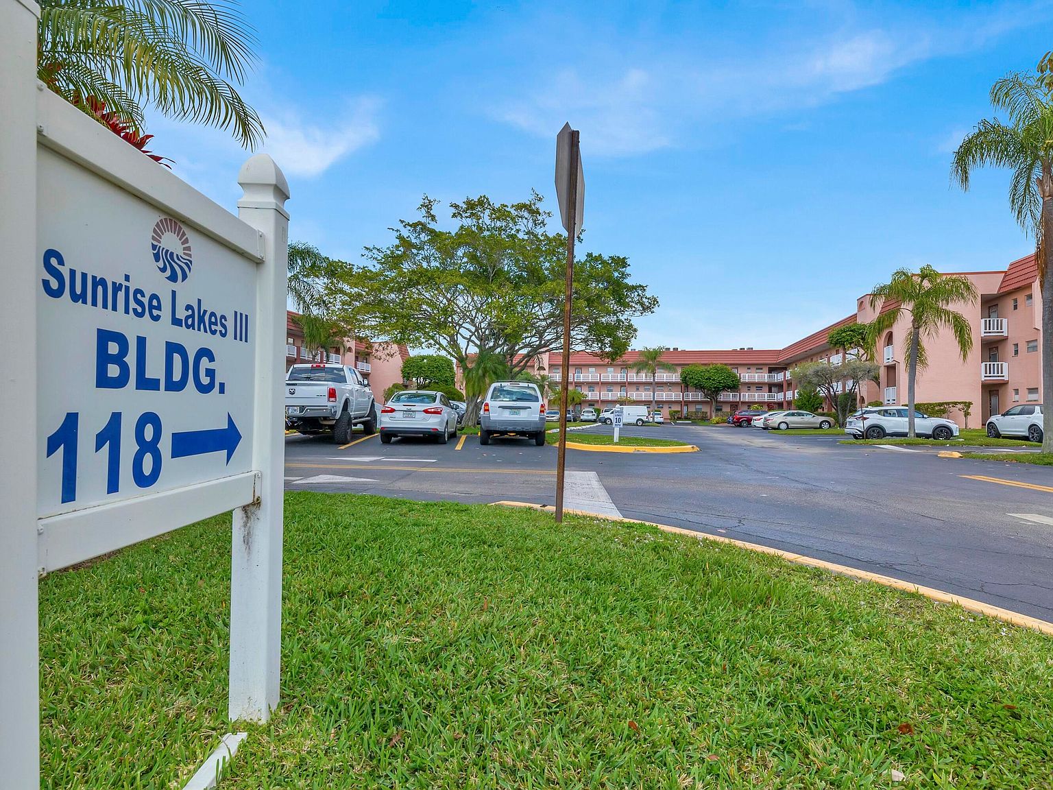 9401 Sunrise Lakes Boulevard #311