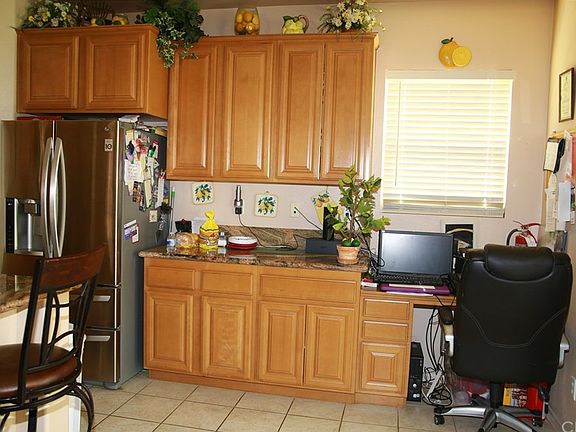 5th image of 15072 Bluffside Ln