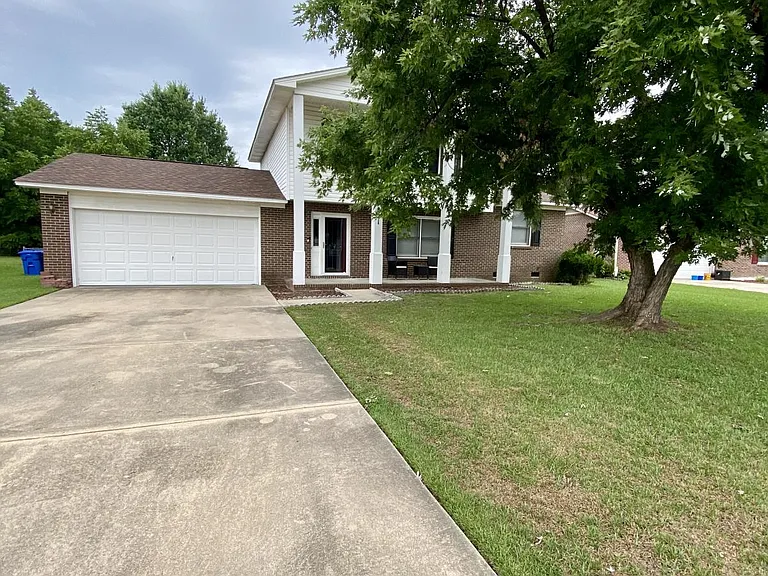 5821 Conservation Ct — Photo 1