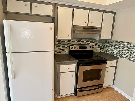 5th image of 760 Coventry Township Pl