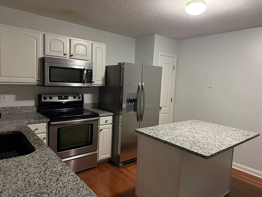 2nd floor kitchen